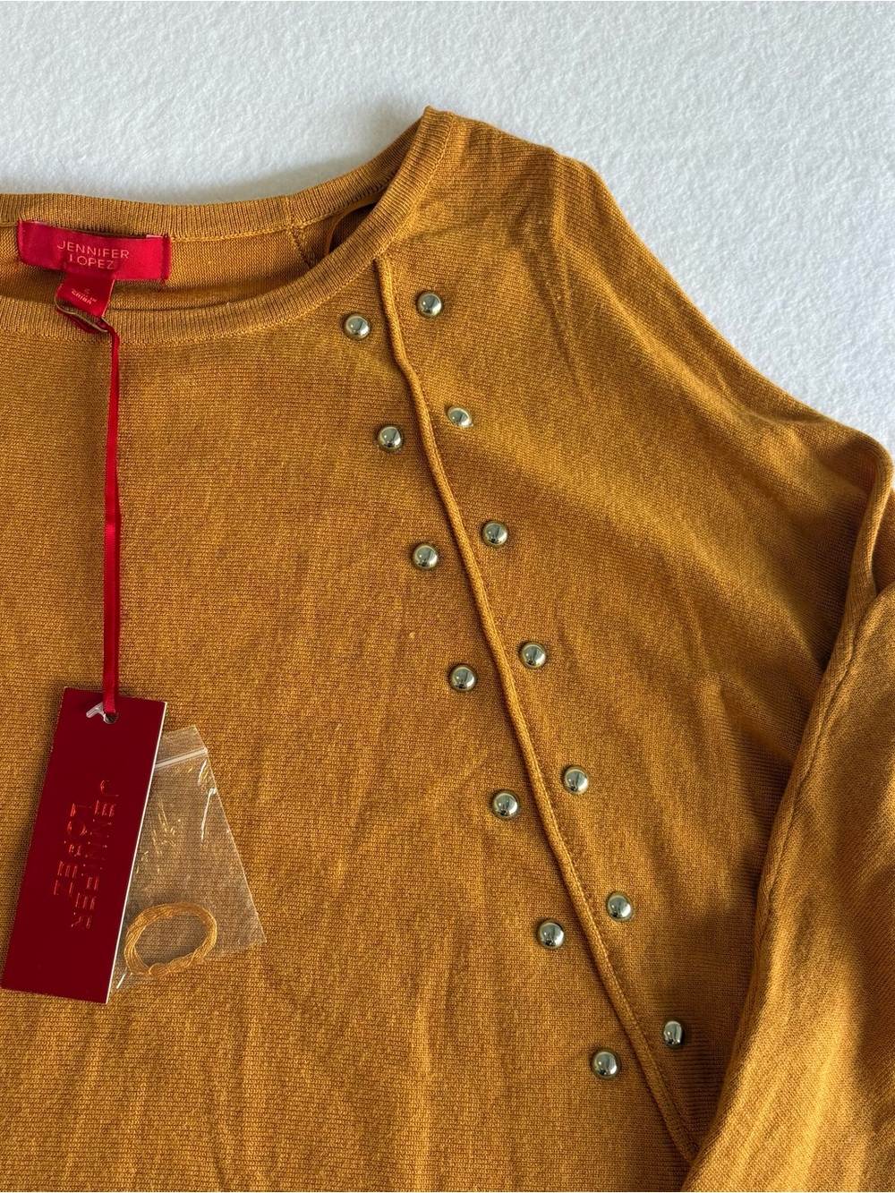 Jennifer Lopez Women’s Warm Ginger Knit Top with Silver Studs Size Small NWT - Picture 7 of 13